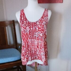Sun & Shadow Red and White Patterned Tank Top